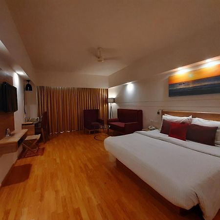 Lemon Tree Hotel צ'נאי מראה חיצוני תמונה